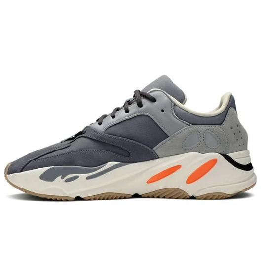 Adidas Yeezy Boost 700 Magnet FV9922