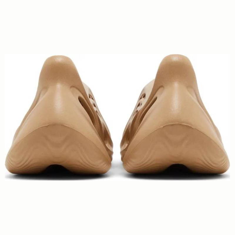 Pair of adidas Yeezy Foam Runner Clay Taupe GV6842 - Backheel Tabs