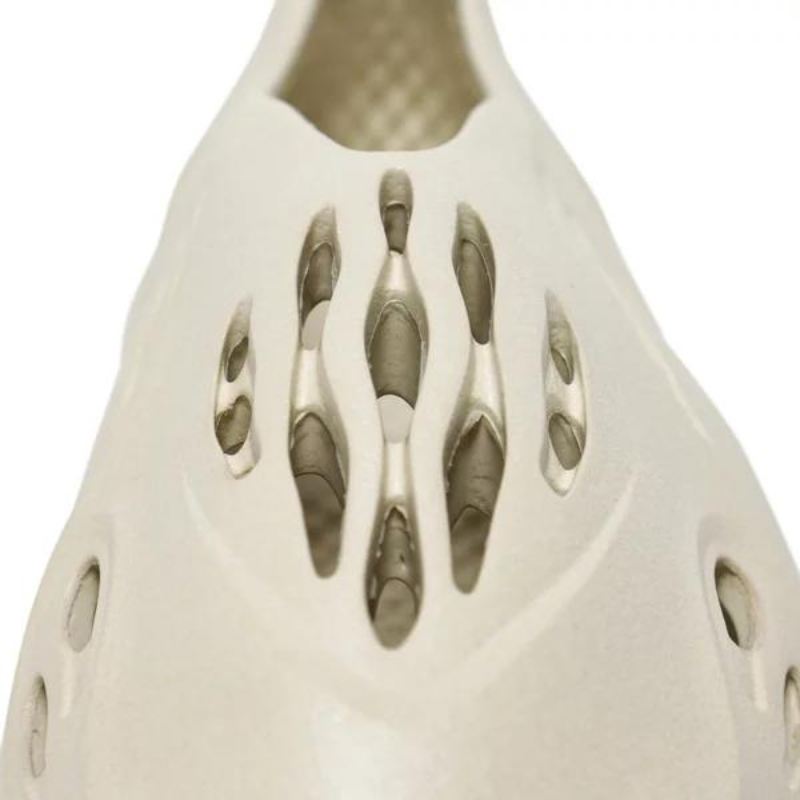 adidas Yeezy Foam RNNR Sand - Close Lookup